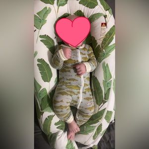 DockAtot palm leaf deluxe+